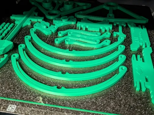 https://makerworld.bblmw.com/makerworld/user/2247772844/collection/2c3bbd20-f875-11f0-9ce3-390651ef040b.jpg