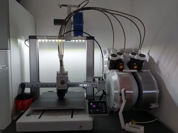 https://makerworld.bblmw.com/makerworld/user/2267452695/collection/2025-01-21_99fa1876315ec.jpg