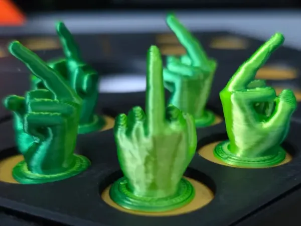 https://makerworld.bblmw.com/makerworld/user/2593035485/collection/2025-01-13_0599036af120c.webp