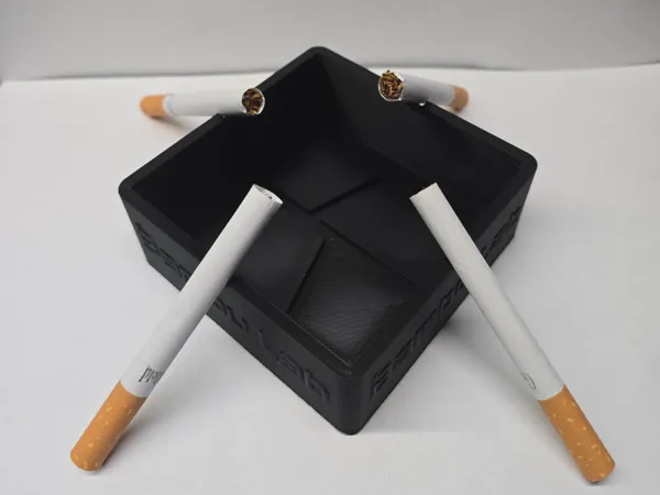 https://makerworld.bblmw.com/makerworld/user/2734872067/collection/2025-04-07_14f3bd929b028.jpg