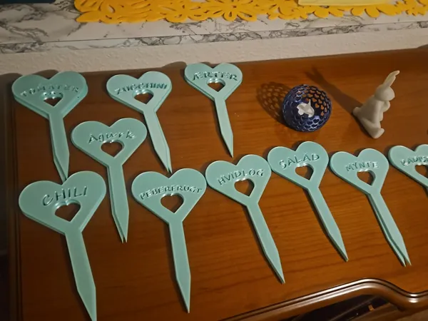 https://makerworld.bblmw.com/makerworld/user/2848201139/collection/2025-04-17_c462f693e3279.jpeg