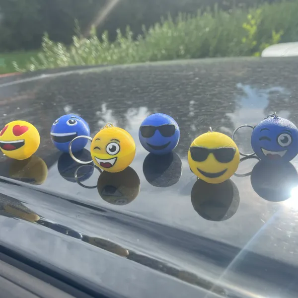 https://makerworld.bblmw.com/makerworld/user/2992981056/collection/2025-08-03_1a3a2191575d1.jpg
