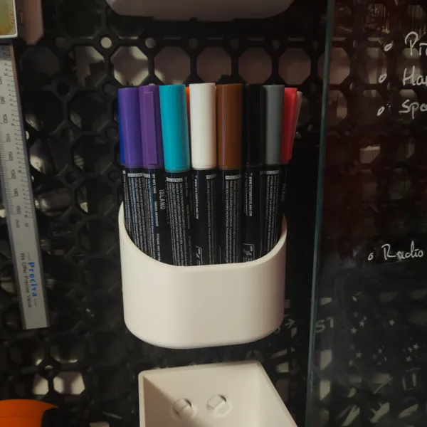 https://makerworld.bblmw.com/makerworld/user/3039380636/collection/2025-12-07_87de18faa16a9.jpg