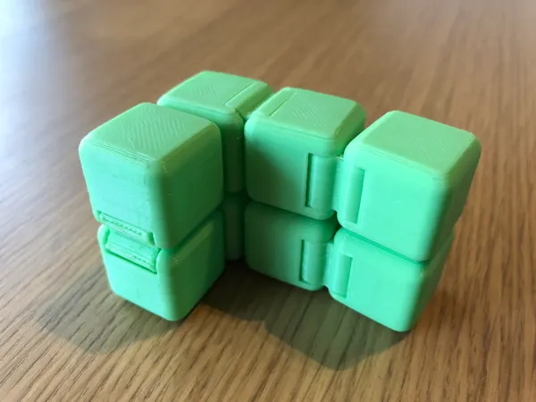 https://makerworld.bblmw.com/makerworld/user/3246113109/collection/2024-09-29_5ffe1100be91d.webp
