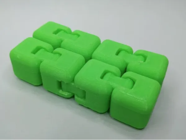 https://makerworld.bblmw.com/makerworld/user/3431422067/collection/2025-03-31_56397c0b5e563.png