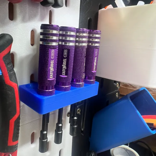 https://makerworld.bblmw.com/makerworld/user/3550216008/collection/2025-10-06_94df7f1c5c9398.jpeg