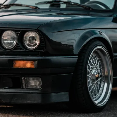 BMW e30