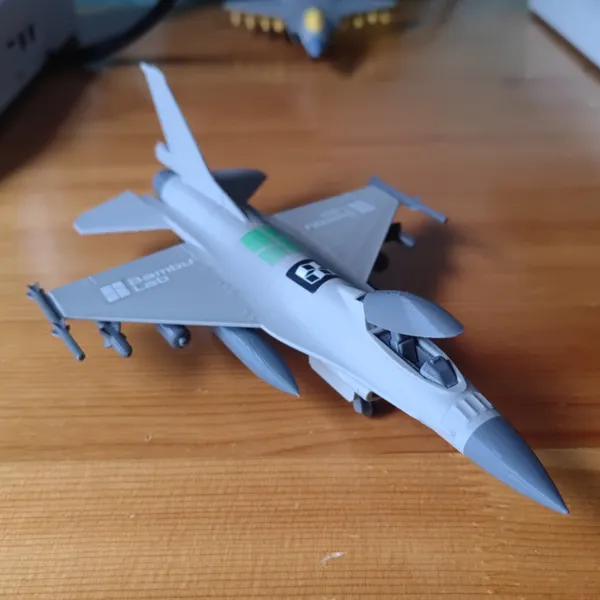 https://makerworld.bblmw.com/makerworld/user/3644170689/collection/2025-07-25_4615993b6260b.jpg
