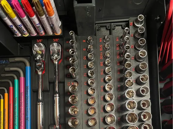 https://makerworld.bblmw.com/makerworld/user/3709510676/collection/2025-04-09_c50b0a13e67ac8.jpg