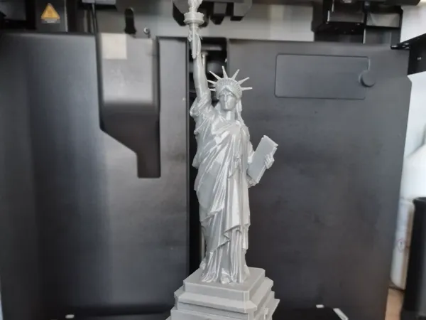 https://makerworld.bblmw.com/makerworld/user/411952732/collection/2025-02-25_9606b69f438b2.webp