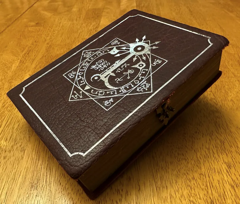 Dice, Miniature and Pen Storage for Elderwood Academy Spellbook Box by