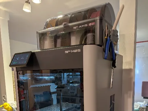 https://makerworld.bblmw.com/makerworld/user/4266329523/collection/30717180-f499-11f0-a359-377ec4432744.jpg