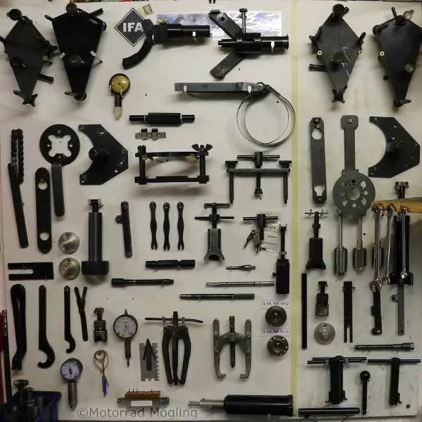 https://makerworld.bblmw.com/makerworld/user/5395757/collection/2025-05-03_ea5d74528d8a88.jpeg
