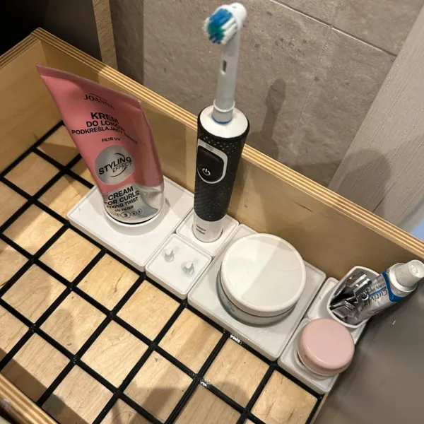 https://makerworld.bblmw.com/makerworld/user/678433799/collection/2025-05-22_29554074f03ff.jpg